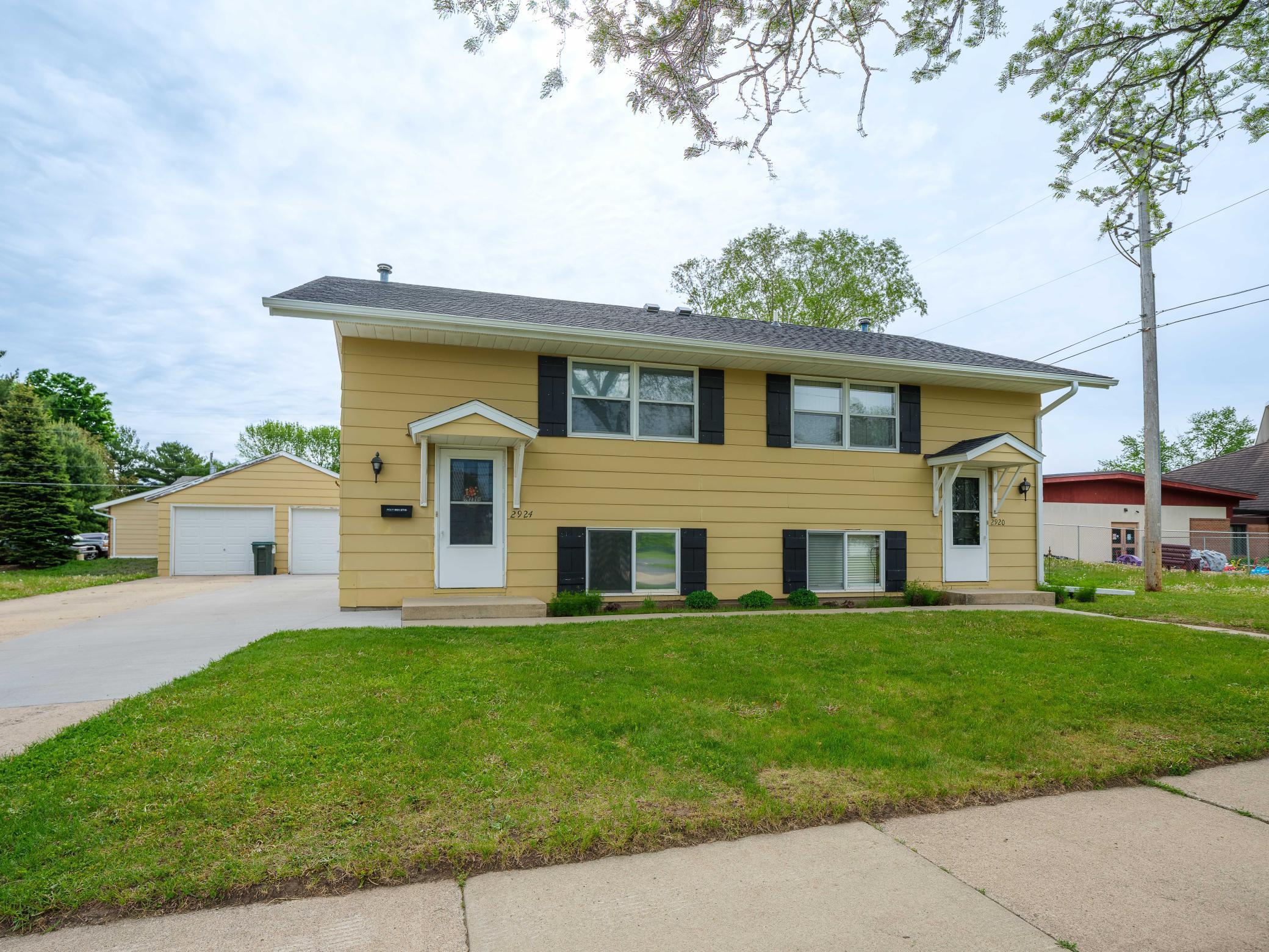2920 18 Avenue NW Rochester MN 55901