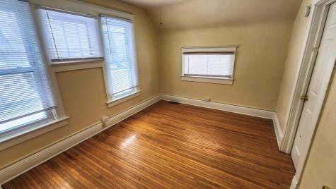 1045 10 Street N Fargo ND 58102