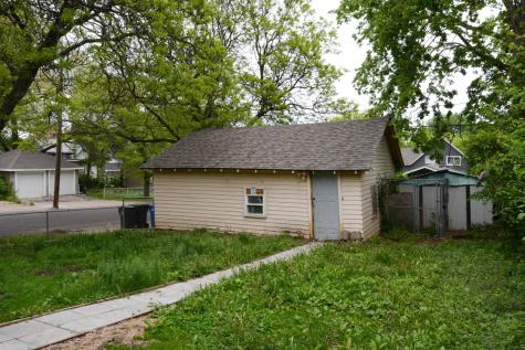 986 Galtier Street Saint Paul MN 55117