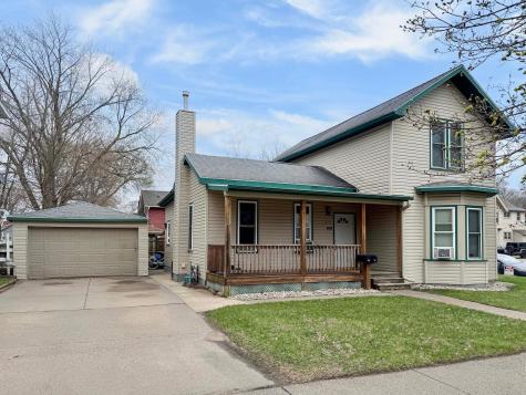 476 Main Street Winona MN 55987