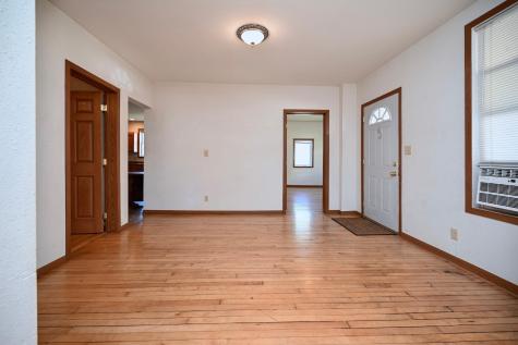 476 Main Street Winona MN 55987