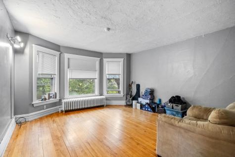 1122 E 5th Street Duluth MN 55805