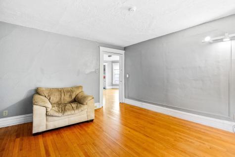 1122 E 5th Street Duluth MN 55805