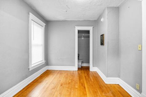 1122 E 5th Street Duluth MN 55805