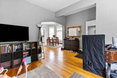1122 E 5th Street Duluth MN 55805