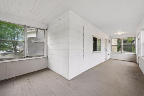 1282 Hewitt Avenue Saint Paul MN 55104
