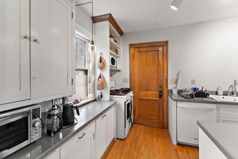 2017 Laurel Avenue Saint Paul MN 55104