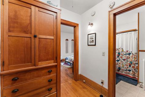 2017 Laurel Avenue Saint Paul MN 55104