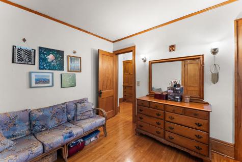 2017 Laurel Avenue Saint Paul MN 55104