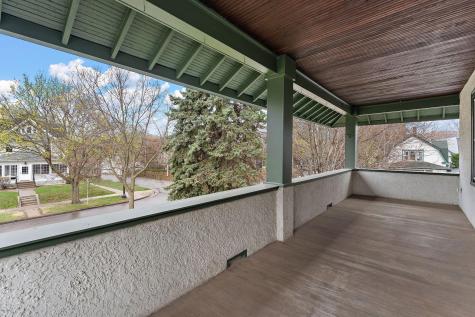 2017 Laurel Avenue Saint Paul MN 55104