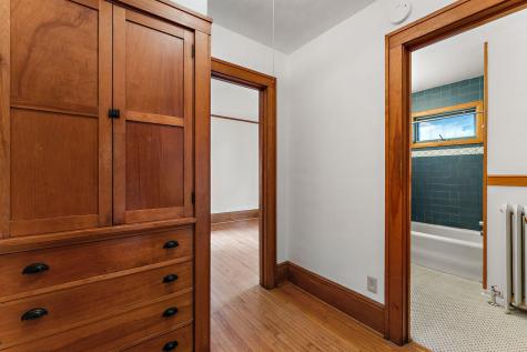 2017 Laurel Avenue Saint Paul MN 55104