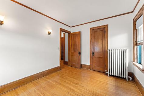 2017 Laurel Avenue Saint Paul MN 55104