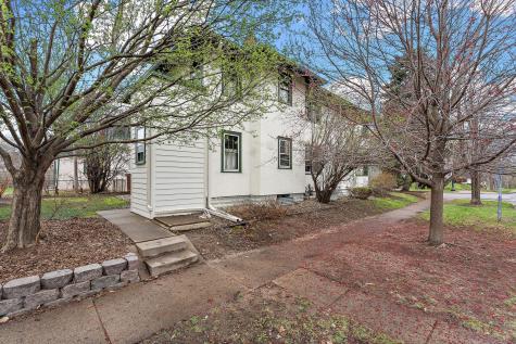 2017 Laurel Avenue Saint Paul MN 55104