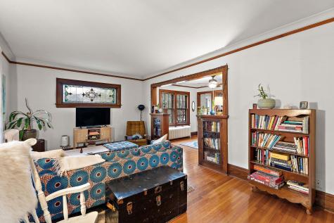 2017 Laurel Avenue Saint Paul MN 55104