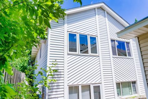 904 9th Avenue SE Minneapolis MN 55414