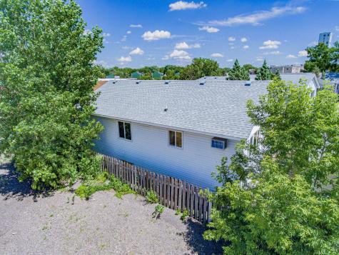 904 9th Avenue SE Minneapolis MN 55414