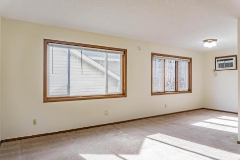 904 9th Avenue SE Minneapolis MN 55414