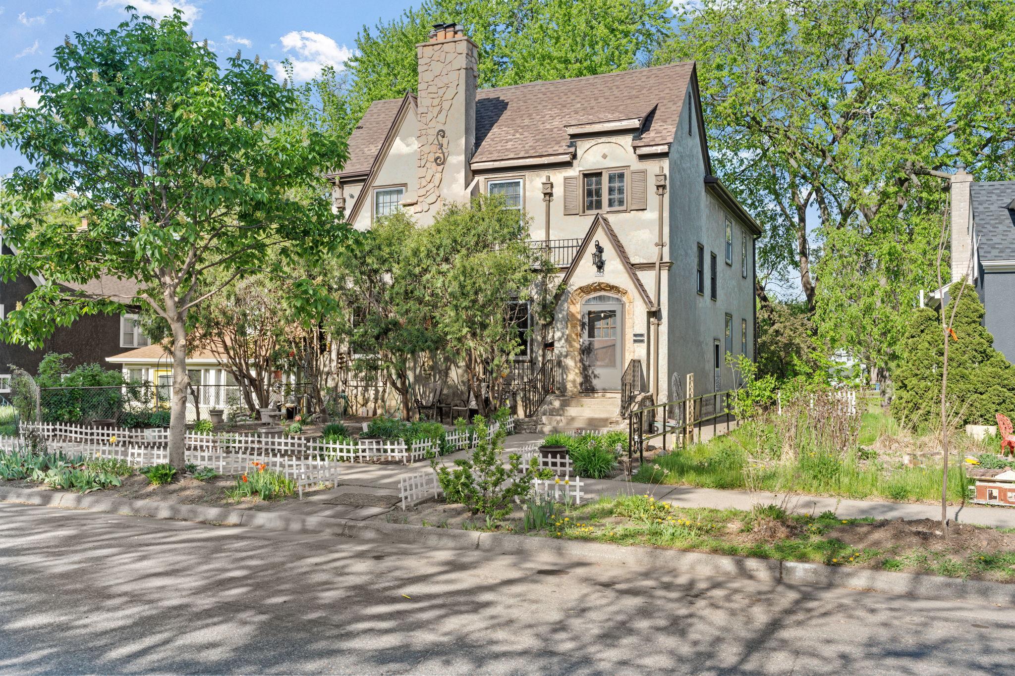 3832 20th Avenue S Minneapolis MN 55407