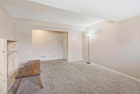 2269 11th Avenue E North Saint Paul MN 55109
