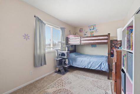 2269 11th Avenue E North Saint Paul MN 55109