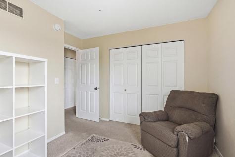 2269 11th Avenue E North Saint Paul MN 55109