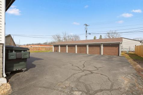 2269 11th Avenue E North Saint Paul MN 55109