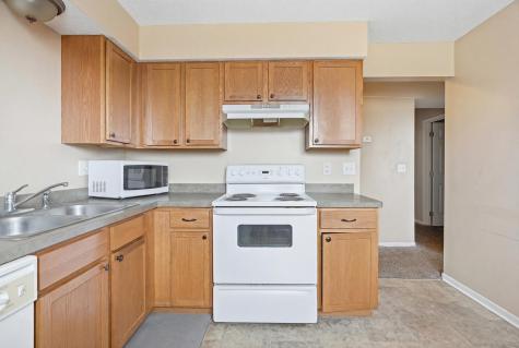 2269 11th Avenue E North Saint Paul MN 55109