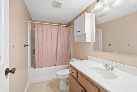 2269 11th Avenue E North Saint Paul MN 55109
