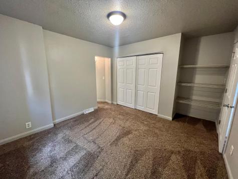 214-216 12th Street S Fargo ND 58103