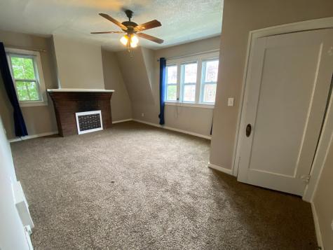 214-216 12th Street S Fargo ND 58103