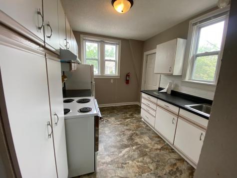 214-216 12th Street S Fargo ND 58103