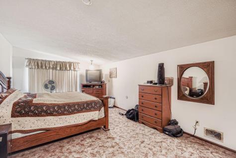 1745 Duluth Street Maplewood MN 55109