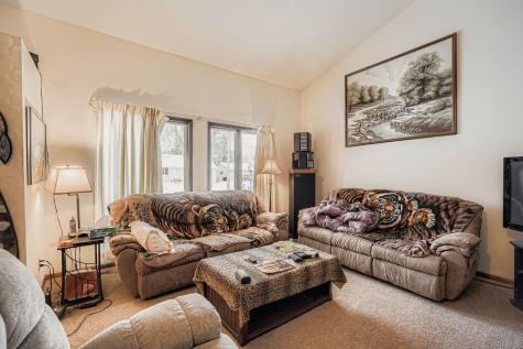 1745 Duluth Street Maplewood MN 55109