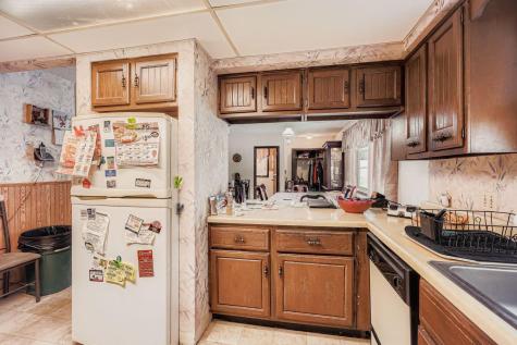 1745 Duluth Street Maplewood MN 55109