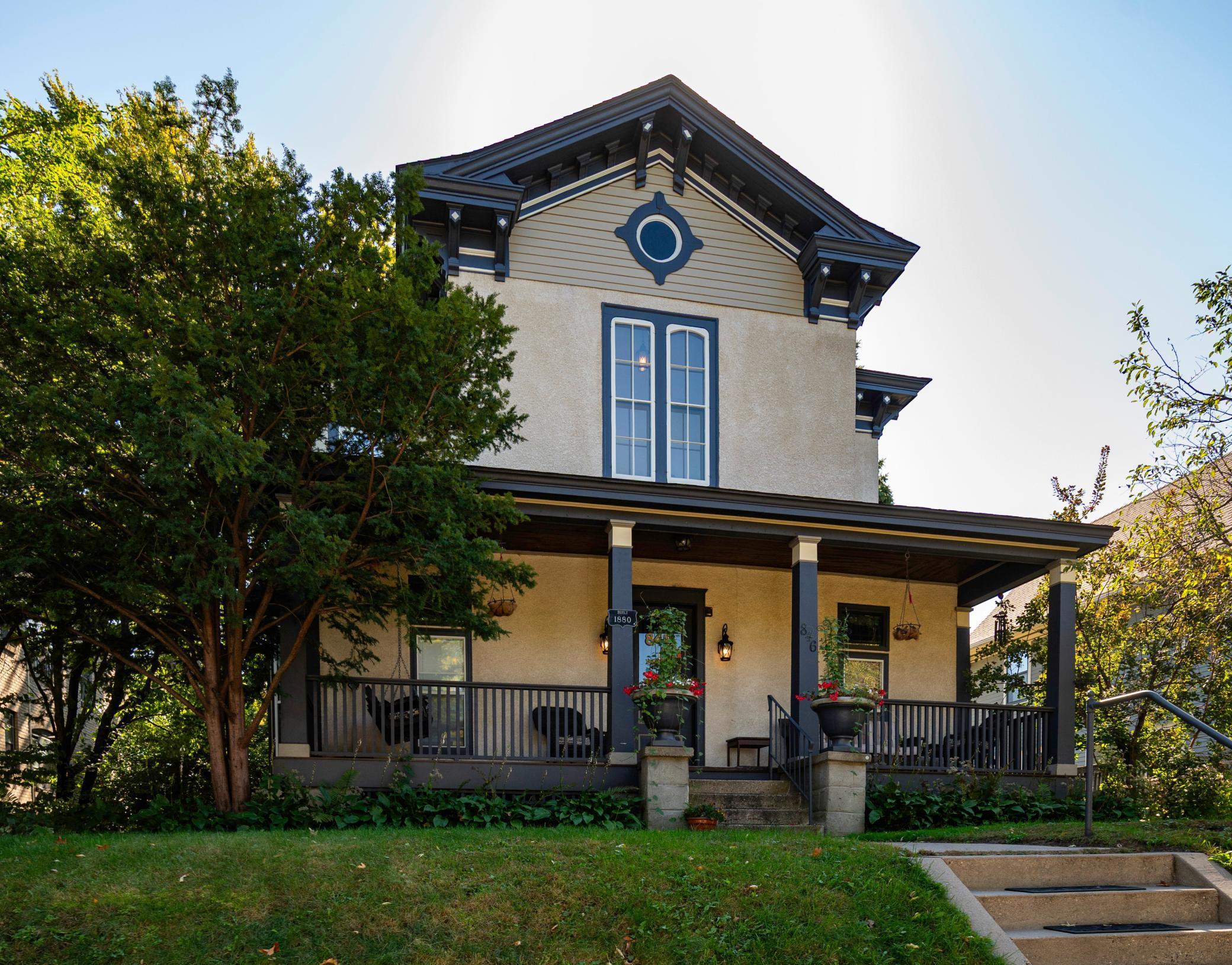846 Lincoln Avenue Saint Paul MN 55105
