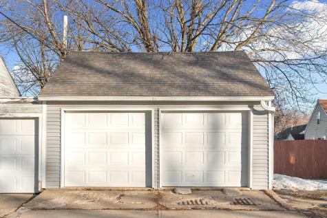 907 8th Street SE Austin MN 55912