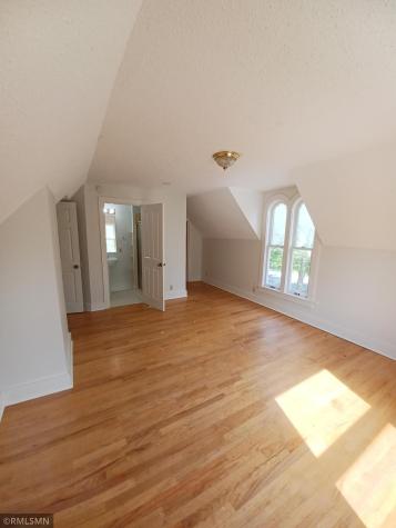 318 6th Street E Northfield MN 55057