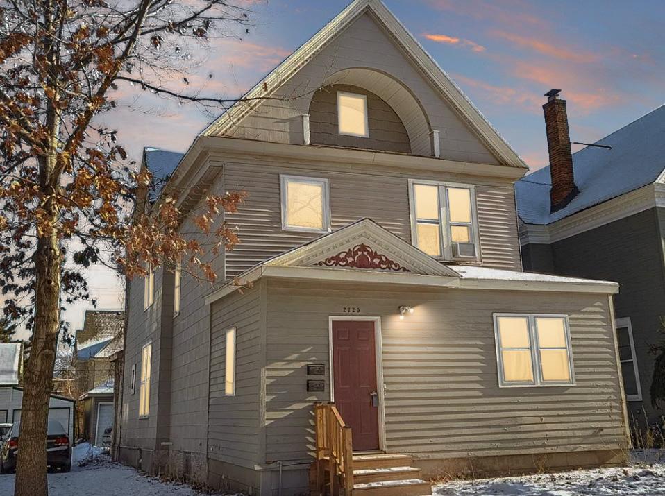 2725 Dupont Avenue S Minneapolis MN 55408