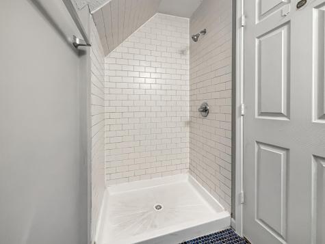 2725 Dupont Avenue S Minneapolis MN 55408