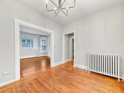2725 Dupont Avenue S Minneapolis MN 55408