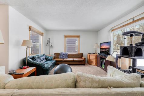 3279 Library Lane Saint Louis Park MN 55426