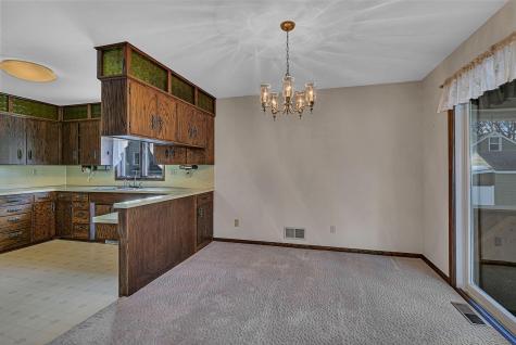 726 Hassan Street SE Hutchinson MN 55350