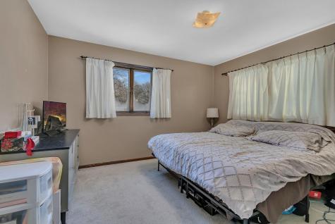 726 Hassan Street SE Hutchinson MN 55350