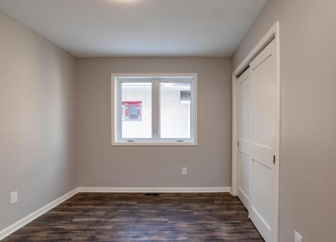1106 Hawthorne Avenue E Saint Paul MN 55106