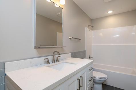 1106 Hawthorne Avenue E Saint Paul MN 55106