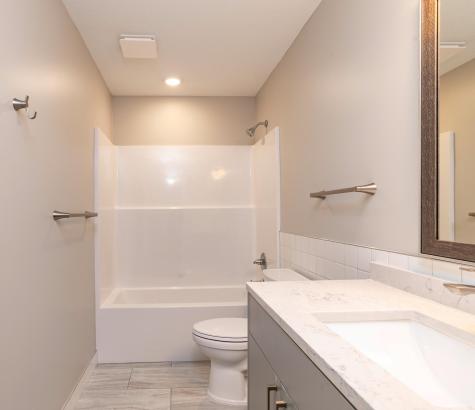 1106 Hawthorne Avenue E Saint Paul MN 55106