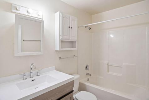 694 Marshall Avenue Saint Paul MN 55104