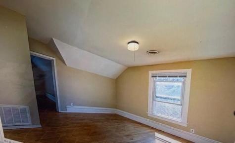 616 Monroe Street NE Minneapolis MN 55413