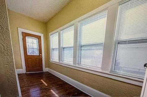 616 Monroe Street NE Minneapolis MN 55413