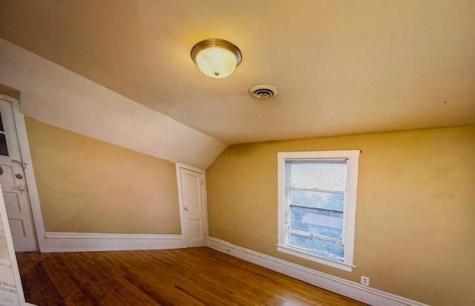 616 Monroe Street NE Minneapolis MN 55413